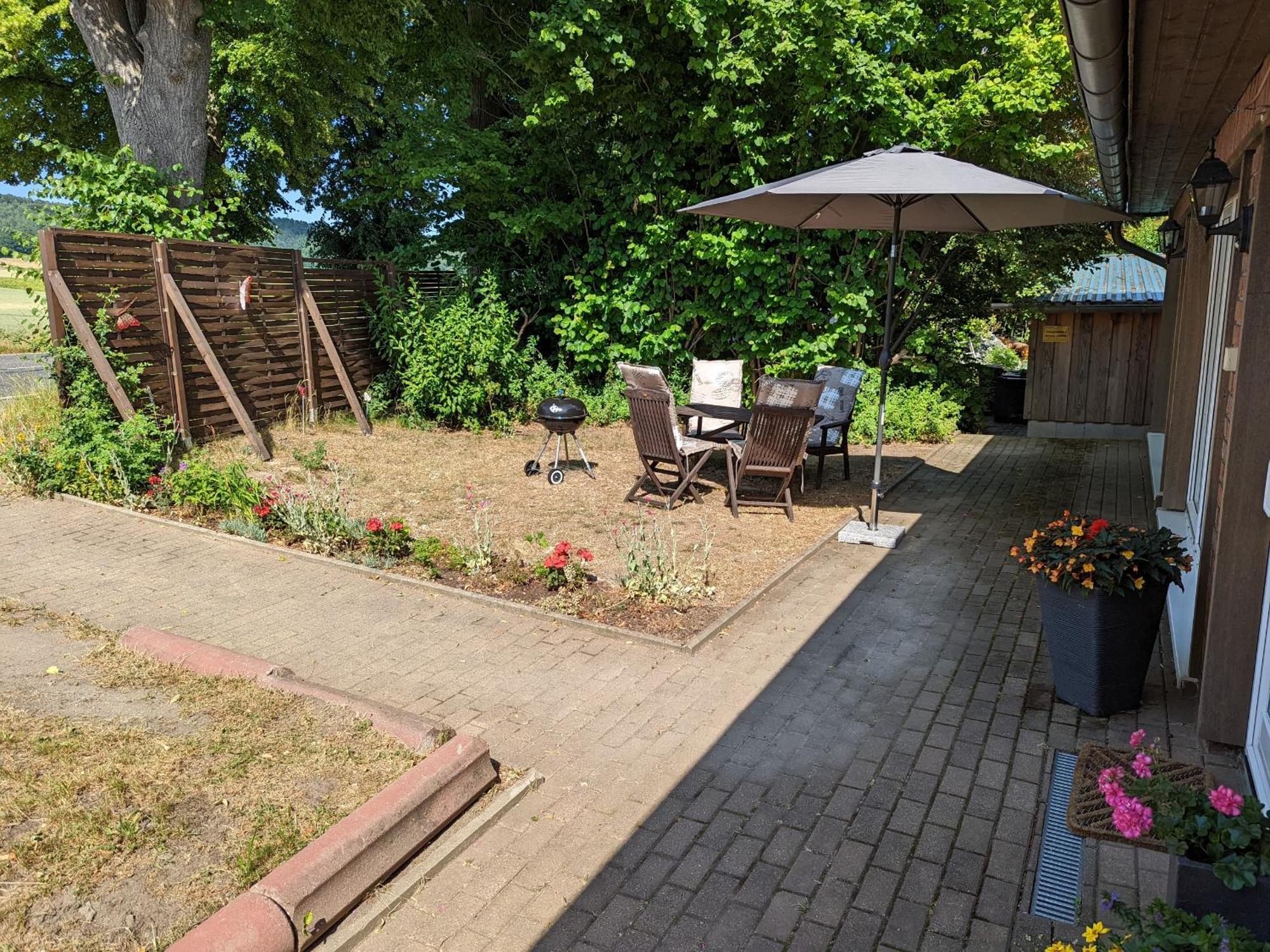 W5 - Urlaubsmagie - Wohnung Mit Grill, Terrasse & Pool Lichtenhain  Exteriör bild