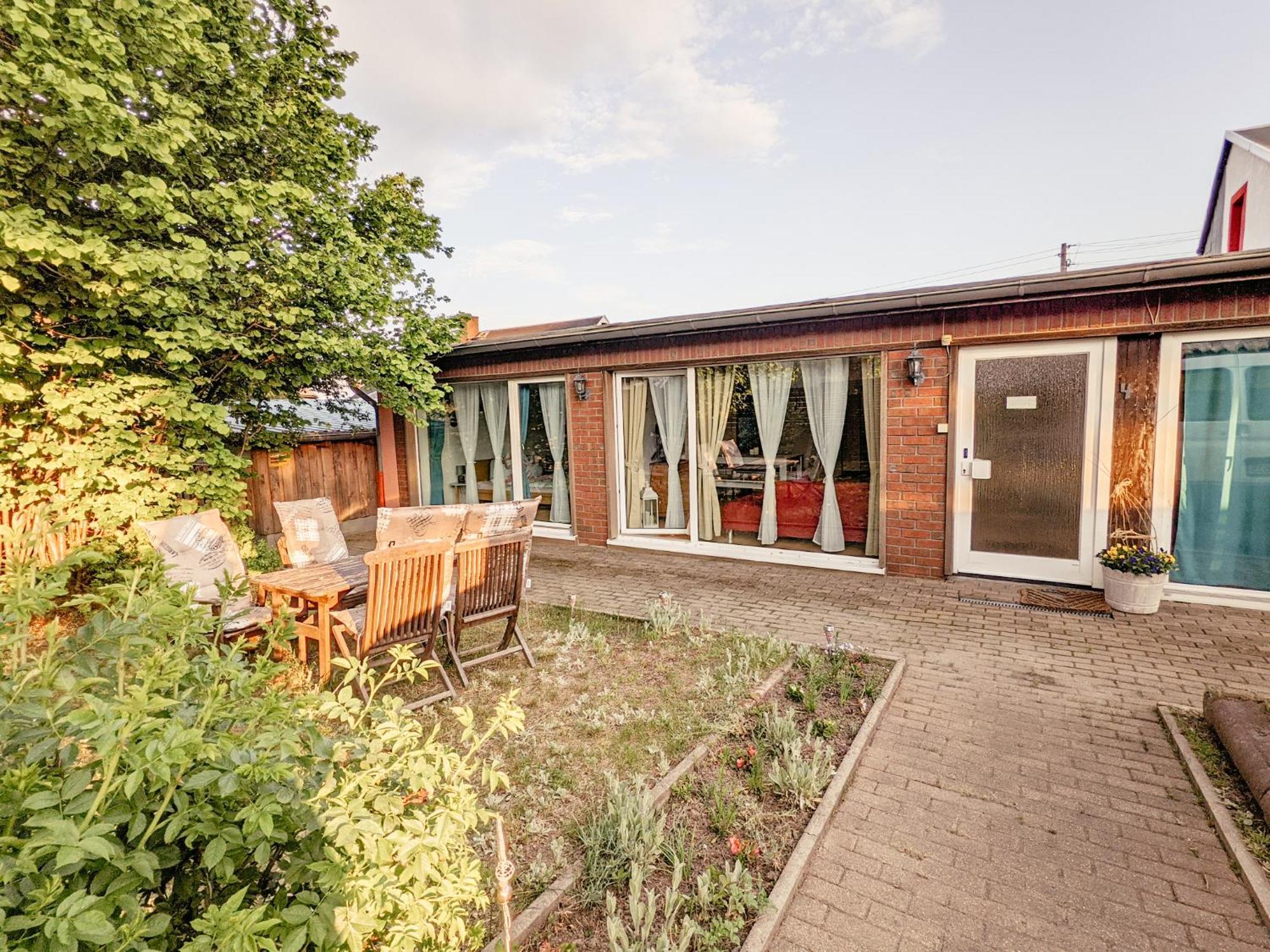 W5 - Urlaubsmagie - Wohnung Mit Grill, Terrasse & Pool Lichtenhain  Exteriör bild