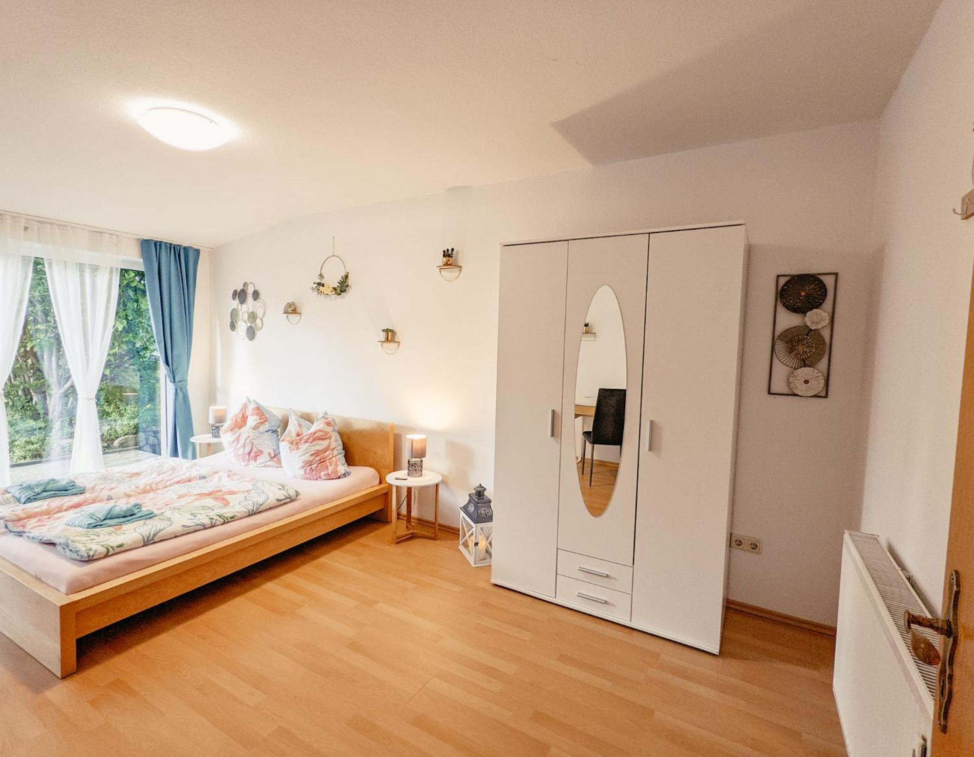 W5 - Urlaubsmagie - Wohnung Mit Grill, Terrasse & Pool Lichtenhain  Exteriör bild